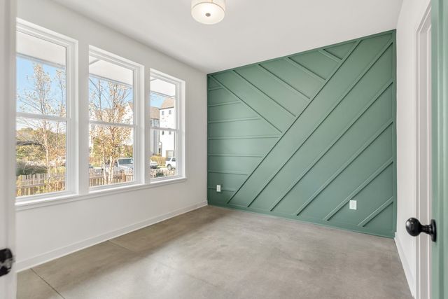 354 East Village Ln, Nashville, TN 37216