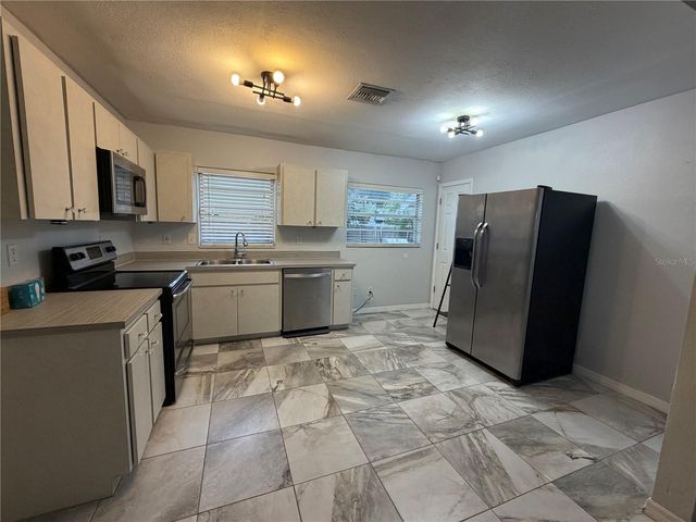 4314 W CARMEN STREET, Tampa, FL 33609