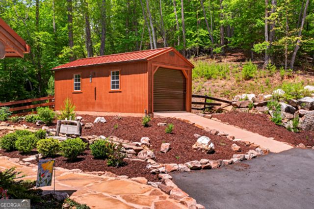 28 Fish Camp Way, Mineral Bluff, GA 30559