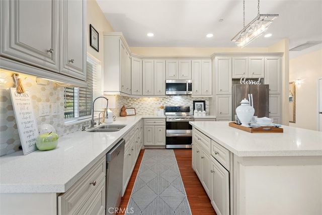 23711 California Avenue, Hemet, CA 92545