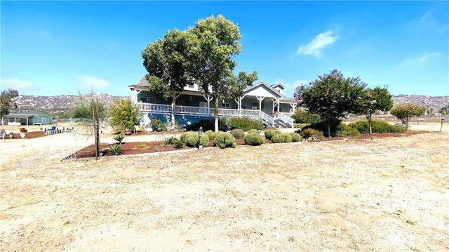 23711 California Avenue, Hemet, CA 92545