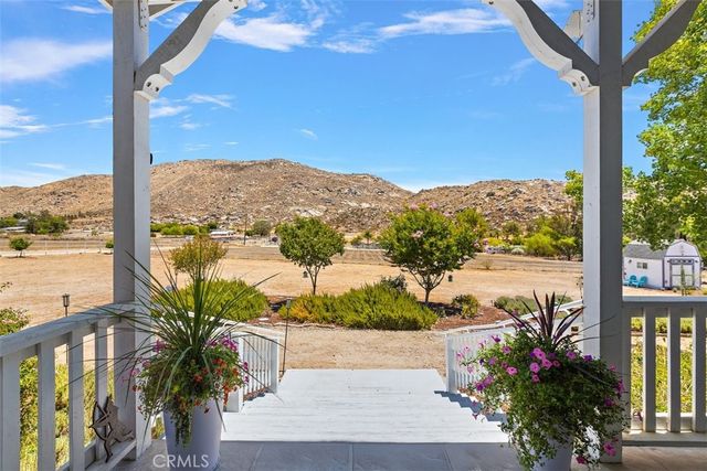 23711 California Avenue, Hemet, CA 92545
