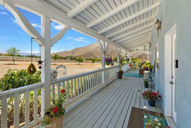23711 California Avenue, Hemet, CA 92545