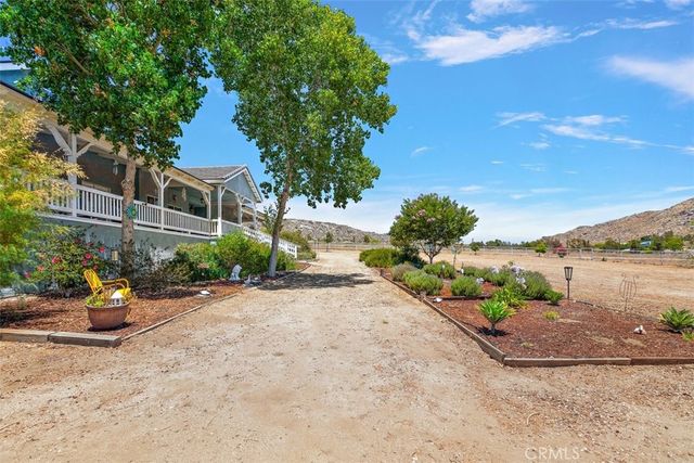 23711 California Avenue, Hemet, CA 92545