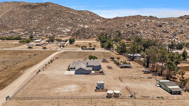 23711 California Avenue, Hemet, CA 92545