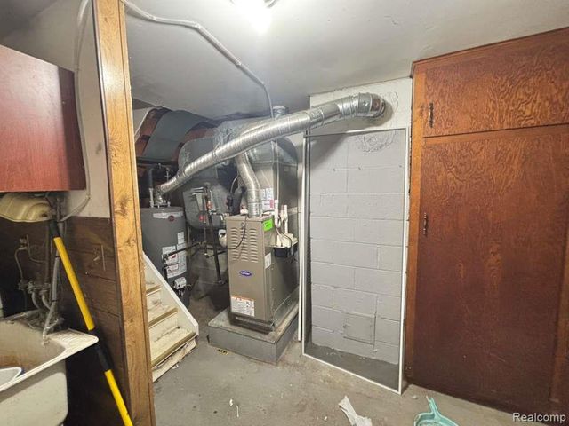 11360 Deno Court, Sterling Heights, MI 48314