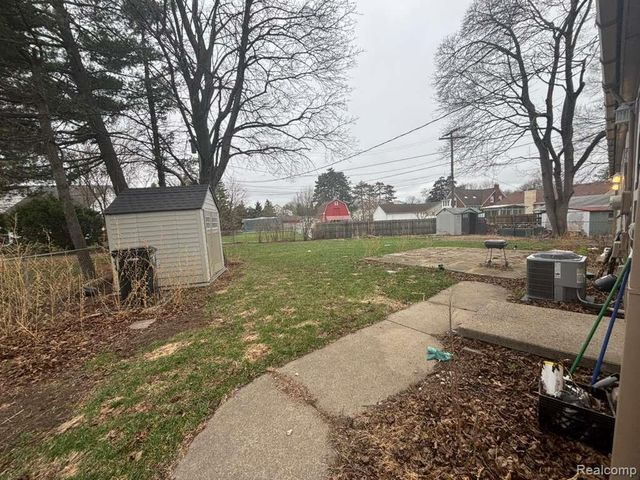 11360 Deno Court, Sterling Heights, MI 48314