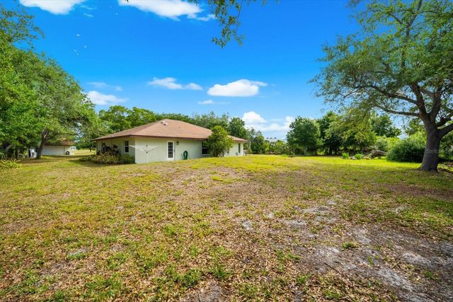 2900 CURRY LANE, Nokomis, FL 34275
