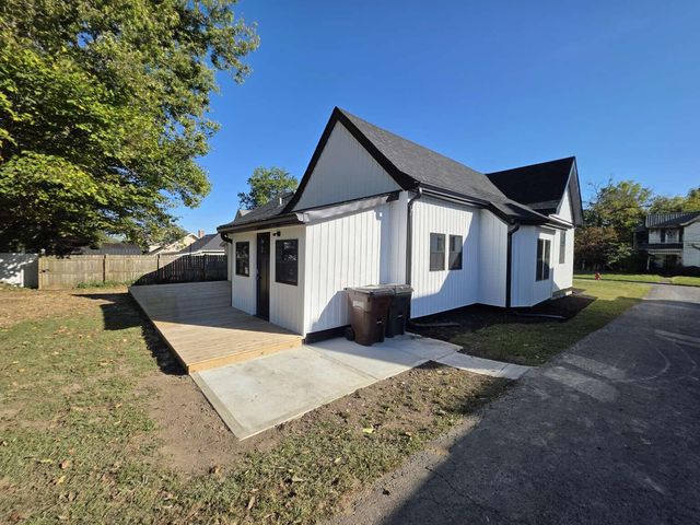 209 Holt Avenue, Mt Sterling, KY 40353