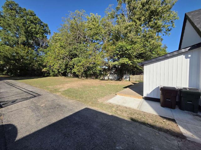 209 Holt Avenue, Mt Sterling, KY 40353