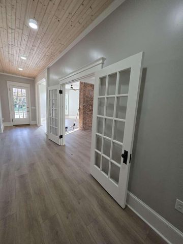 209 Holt Avenue, Mt Sterling, KY 40353