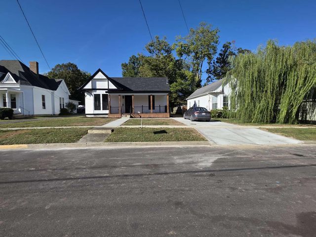 209 Holt Avenue, Mt Sterling, KY 40353