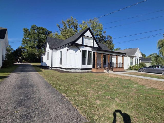 209 Holt Avenue, Mt Sterling, KY 40353
