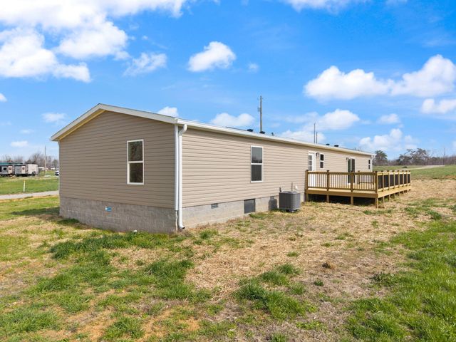 906 Denney Road, Albany, KY 42602