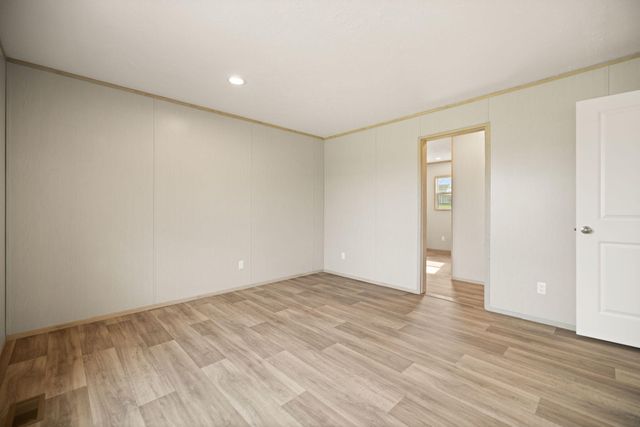 906 Denney Road, Albany, KY 42602