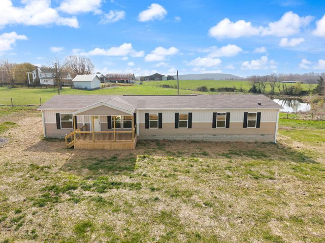 906 Denney Road, Albany, KY 42602