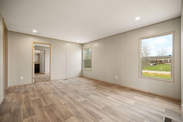 906 Denney Road, Albany, KY 42602