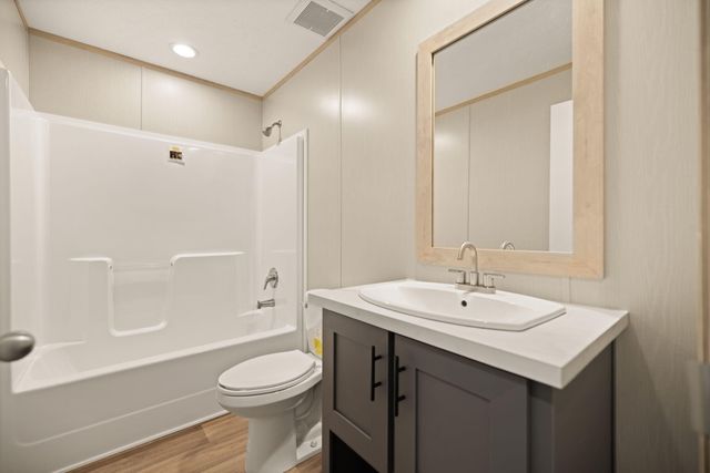 906 Denney Road, Albany, KY 42602