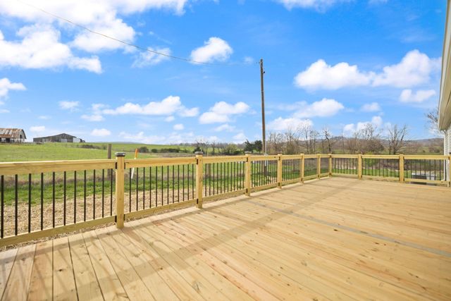 906 Denney Road, Albany, KY 42602