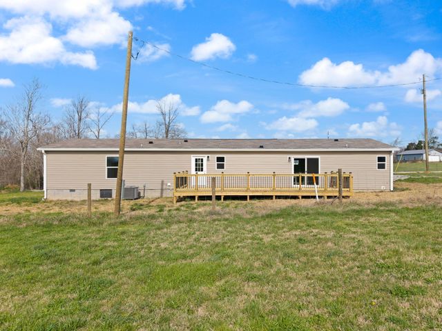 906 Denney Road, Albany, KY 42602