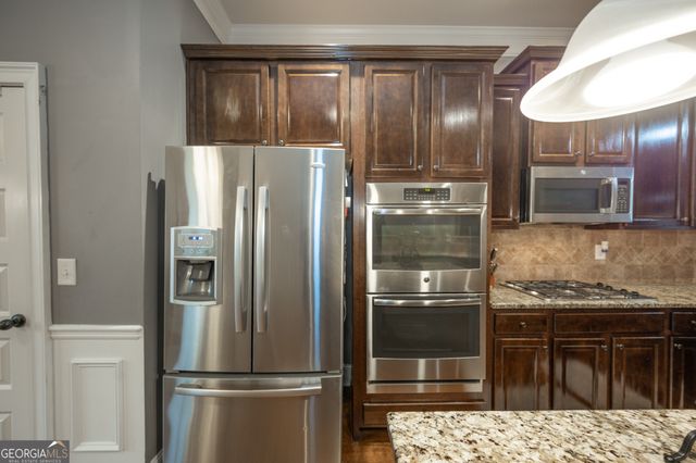 305 Legends Drive, Fayetteville, GA 30215