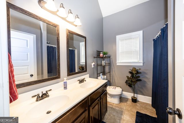 305 Legends Drive, Fayetteville, GA 30215