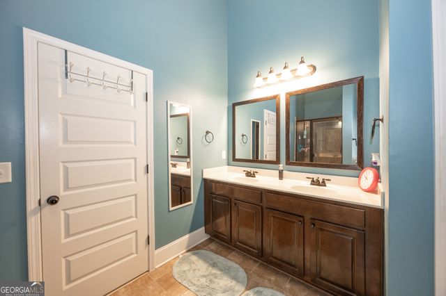 305 Legends Drive, Fayetteville, GA 30215