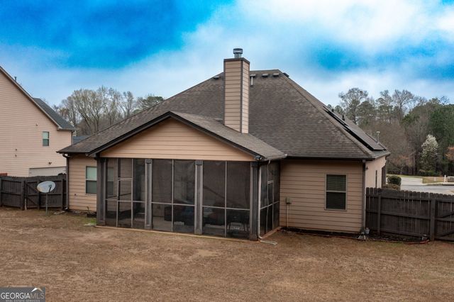 305 Legends Drive, Fayetteville, GA 30215