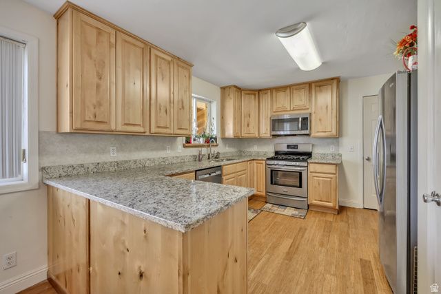 2960 W 13400 S, Riverton, UT 84065