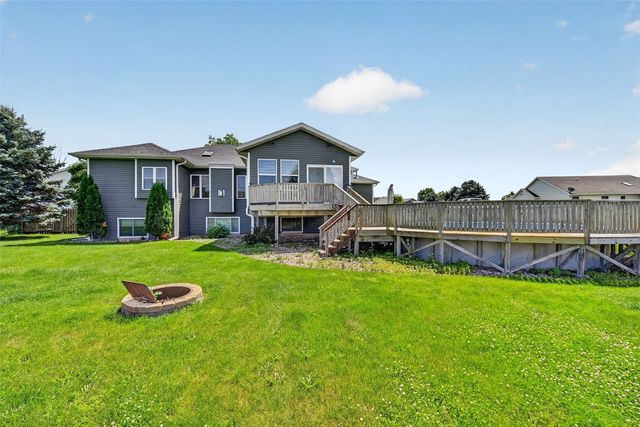 168 Free Bird Court, Palo, IA 52324