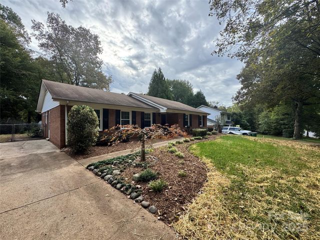 6314 Harrisburg Road, Charlotte, NC 28227