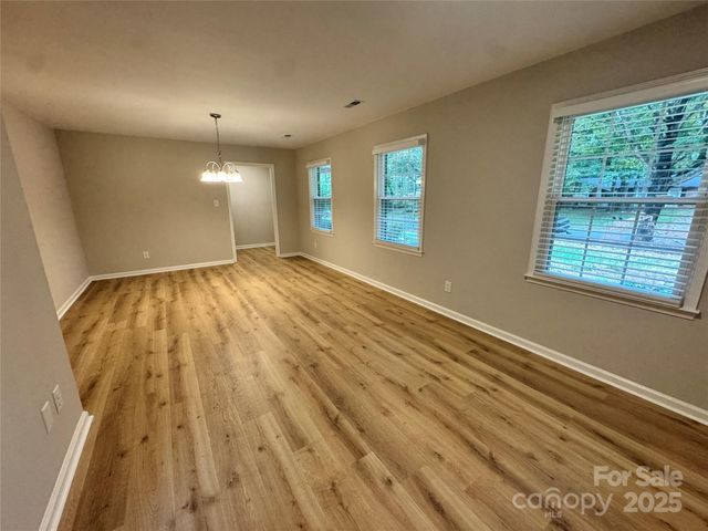 6314 Harrisburg Road, Charlotte, NC 28227