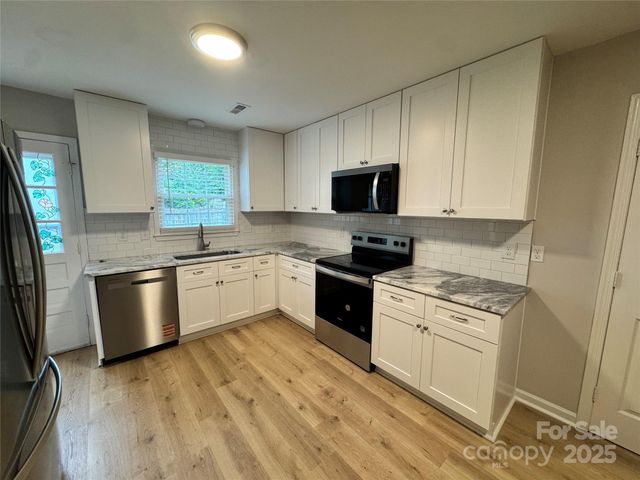 6314 Harrisburg Road, Charlotte, NC 28227