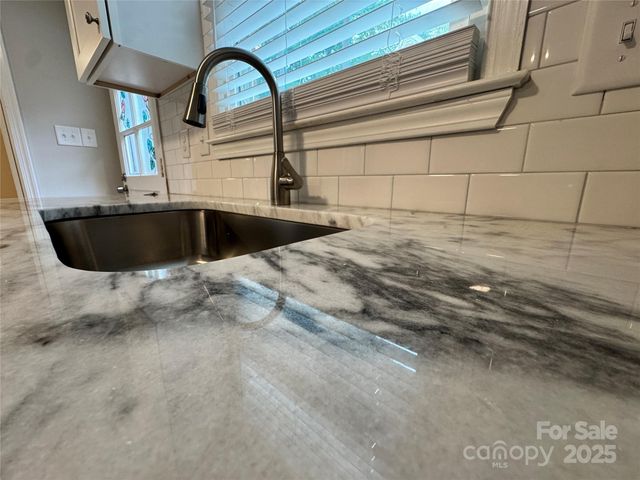 6314 Harrisburg Road, Charlotte, NC 28227