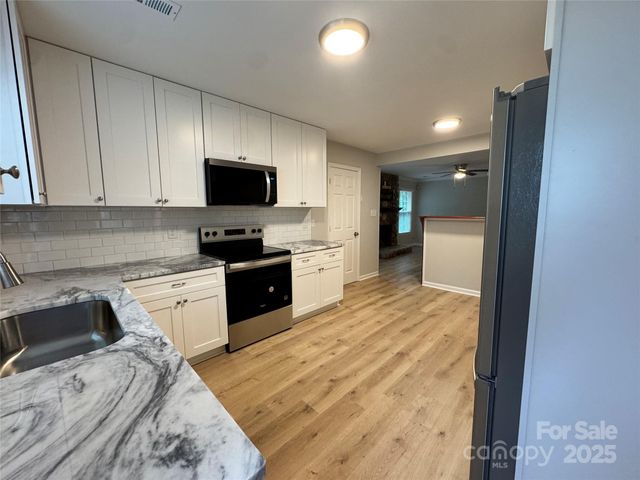 6314 Harrisburg Road, Charlotte, NC 28227