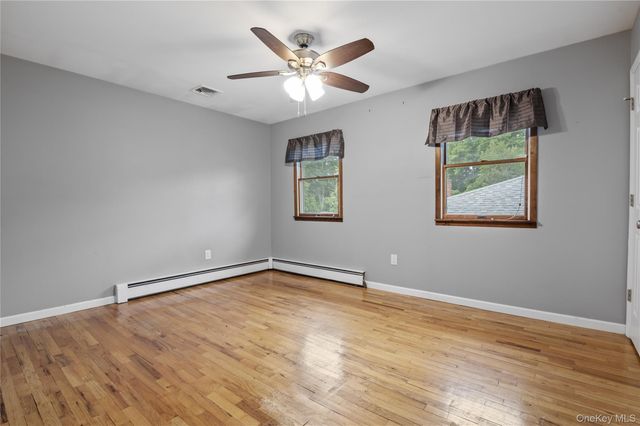 360 Fir Grove Road, Ronkonkoma, NY 11779