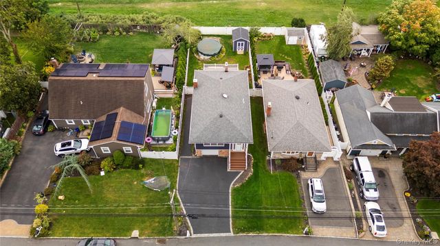 360 Fir Grove Road, Ronkonkoma, NY 11779