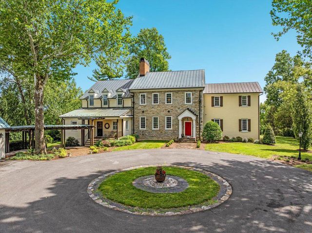 730 MERRIMANS LN, Winchester, VA 22601