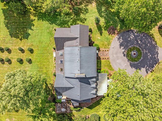 730 MERRIMANS LN, Winchester, VA 22601