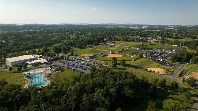 730 MERRIMANS LN, Winchester, VA 22601