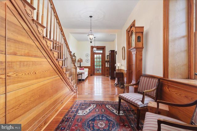 730 MERRIMANS LN, Winchester, VA 22601