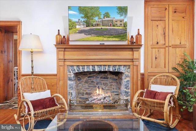 730 MERRIMANS LN, Winchester, VA 22601