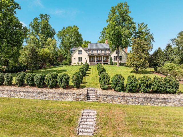 730 MERRIMANS LN, Winchester, VA 22601