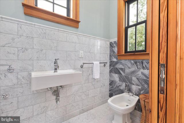 730 MERRIMANS LN, Winchester, VA 22601