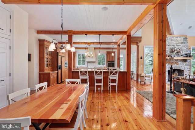 730 MERRIMANS LN, Winchester, VA 22601