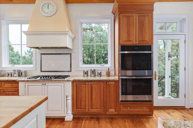 730 MERRIMANS LN, Winchester, VA 22601