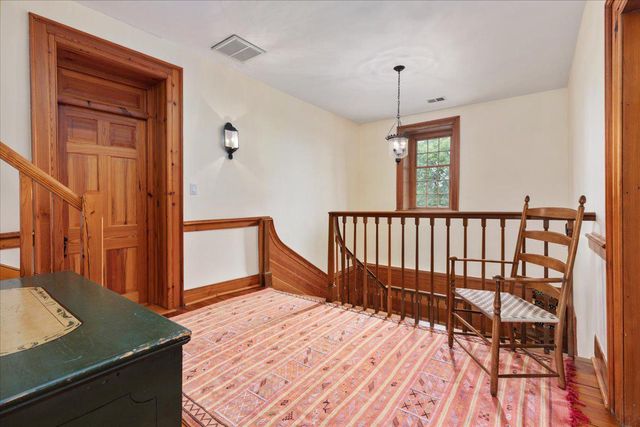 730 MERRIMANS LN, Winchester, VA 22601