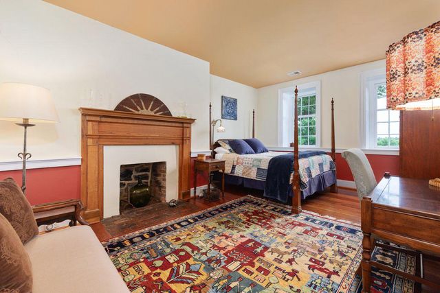 730 MERRIMANS LN, Winchester, VA 22601