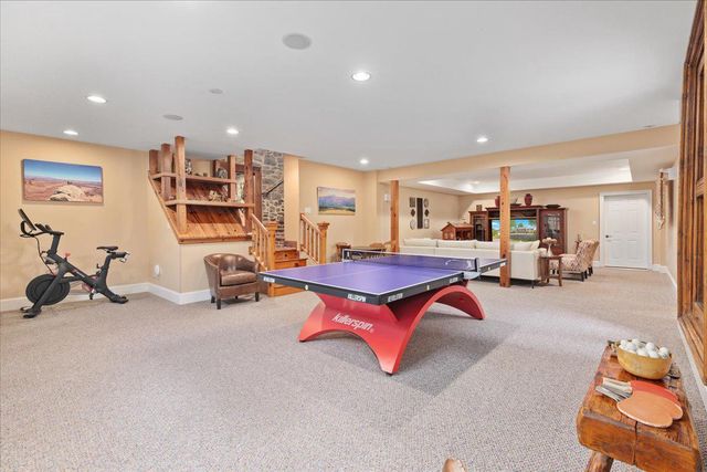 730 MERRIMANS LN, Winchester, VA 22601