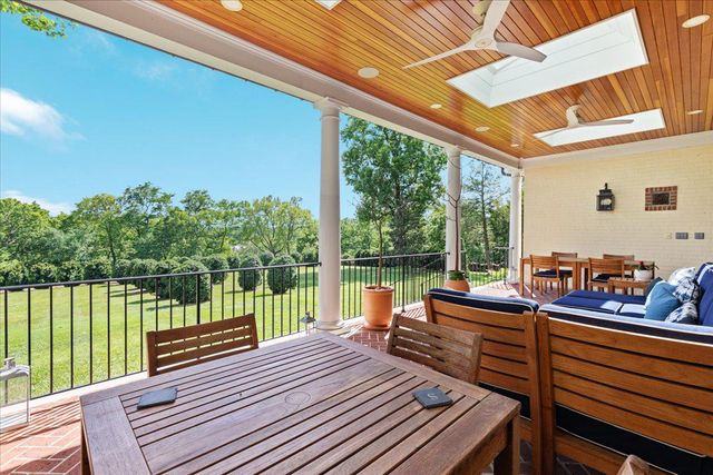 730 MERRIMANS LN, Winchester, VA 22601